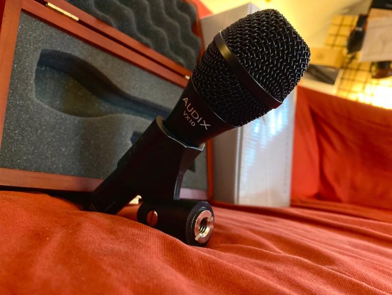 Audix VX10 - zvuk studiového mikrofonu v ručce
