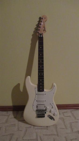 Fender Stratocaster STD HSS