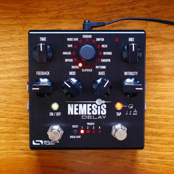 Prodám stereo efekt Nemesis Delay