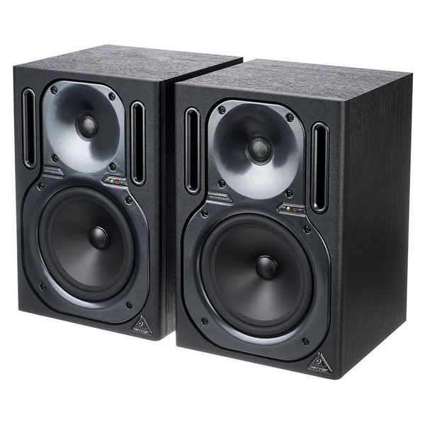 Studiové monitory Behringer B2030A