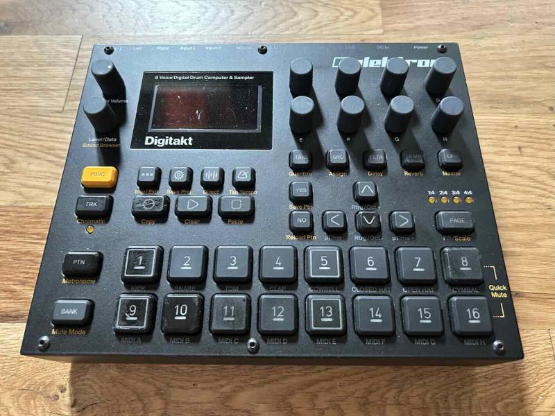 Prodám ELEKTRON DIGITAKT mkI